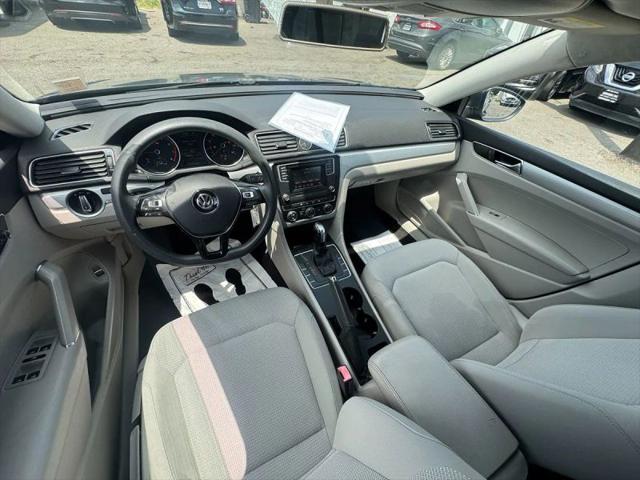 2016 Volkswagen Passat 1.8T S
