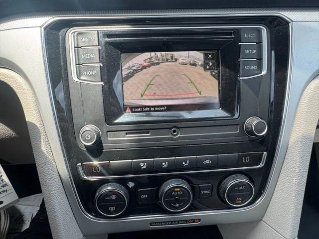 2016 Volkswagen Passat 1.8T S