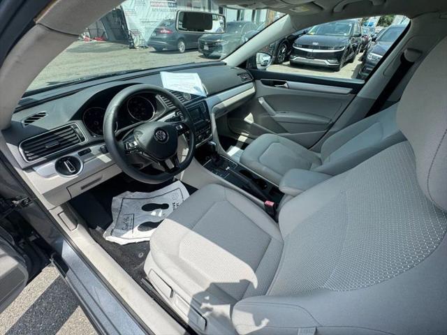 2016 Volkswagen Passat 1.8T S