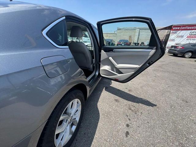 2016 Volkswagen Passat 1.8T S