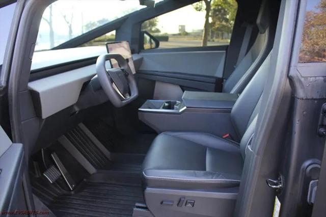 2024 Tesla Cybertruck All-Wheel Drive