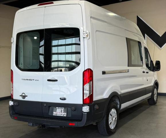 2015 Ford Transit w/Sliding Side Door w/LWB