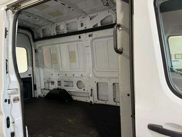 2015 Ford Transit w/Sliding Side Door w/LWB
