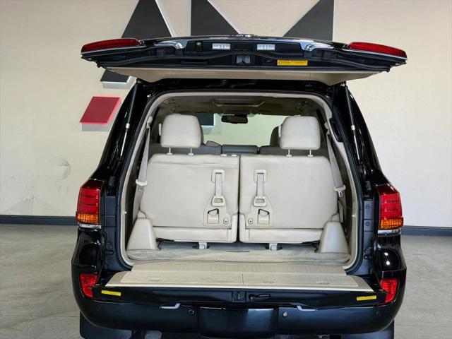 2010 Lexus LX 570 570