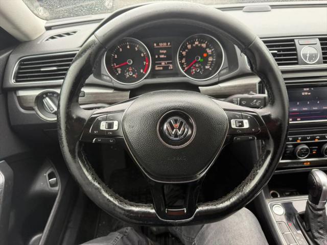 2017 Volkswagen Passat 1.8T SE