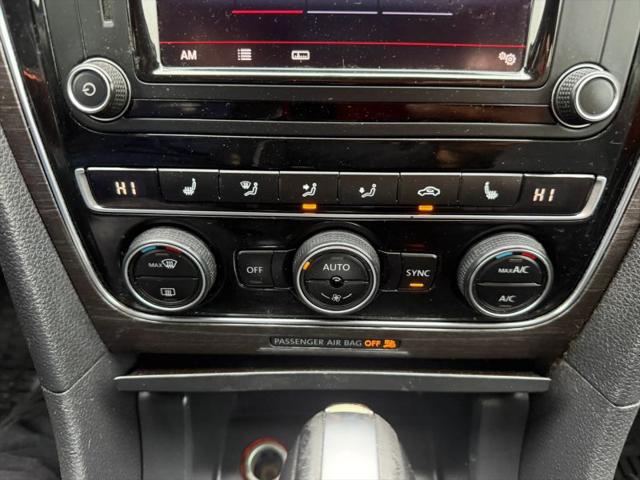 2017 Volkswagen Passat 1.8T SE