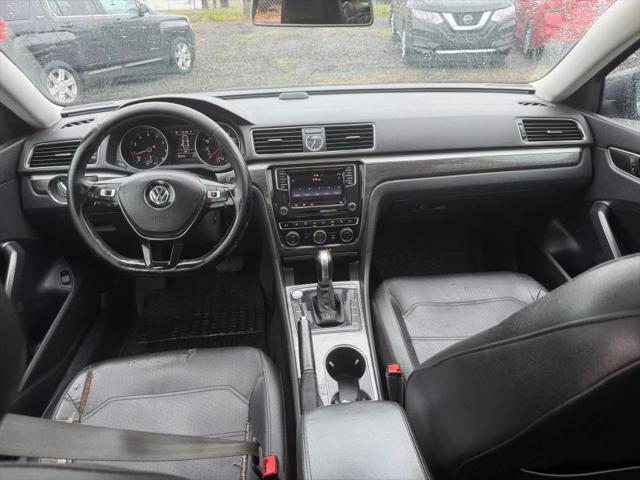 2017 Volkswagen Passat 1.8T SE
