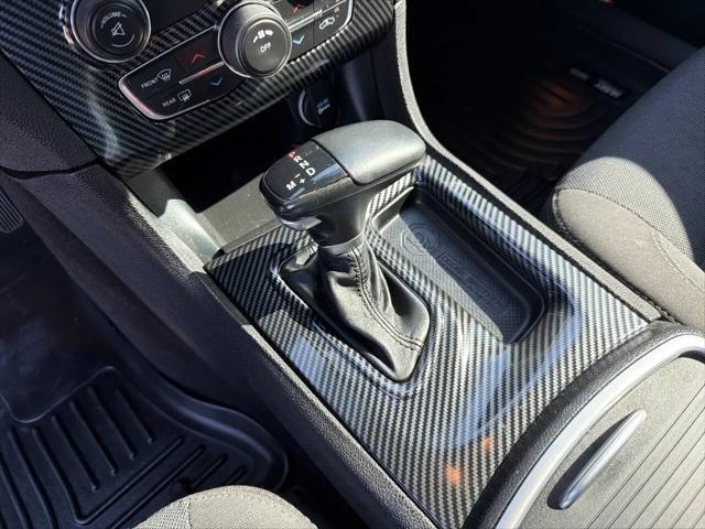 2015 Dodge Charger SE