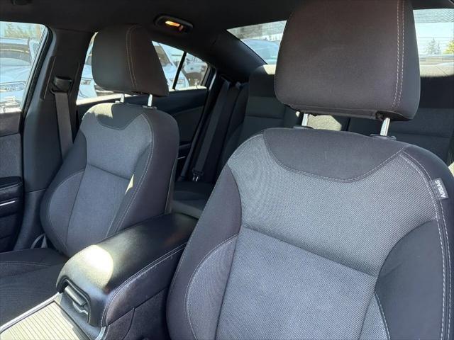 2015 Dodge Charger SE