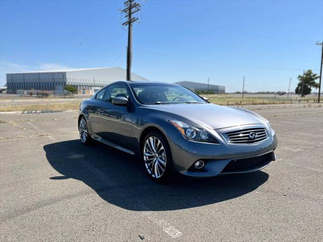 2015 INFINITI Q60 S