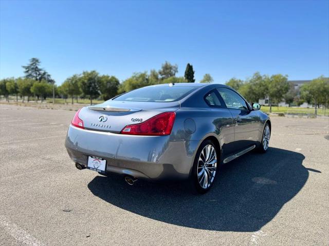 2015 INFINITI Q60 S