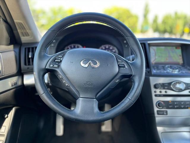 2015 INFINITI Q60 S