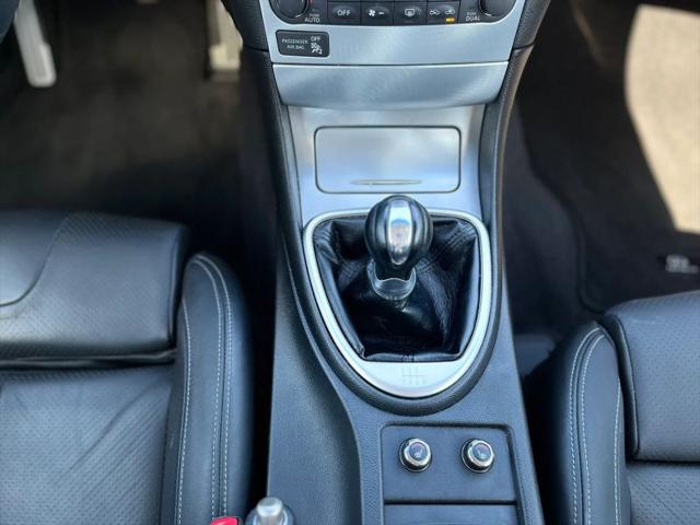 2015 INFINITI Q60 S