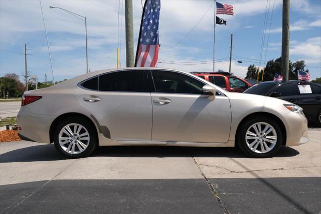 2015 Lexus ES 350 Crafted Line