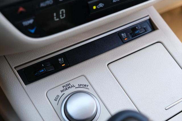 2015 Lexus ES 350 Crafted Line
