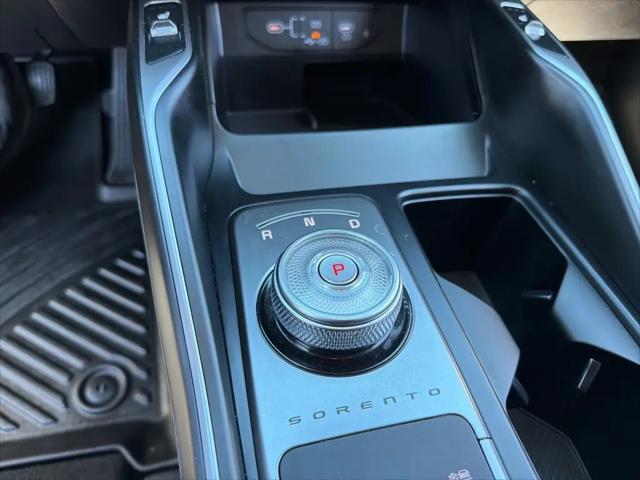 2025 Kia Sorento Hybrid EX