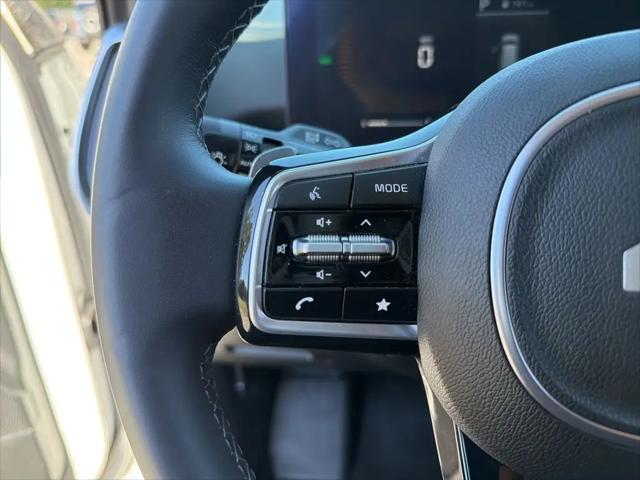 2025 Kia Sorento Hybrid EX