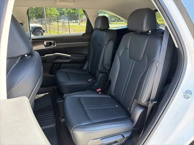 2025 Kia Sorento Hybrid EX