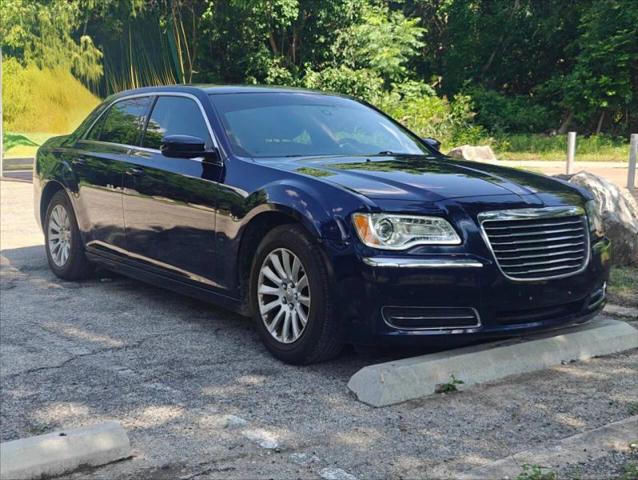 2014 Chrysler 300 300