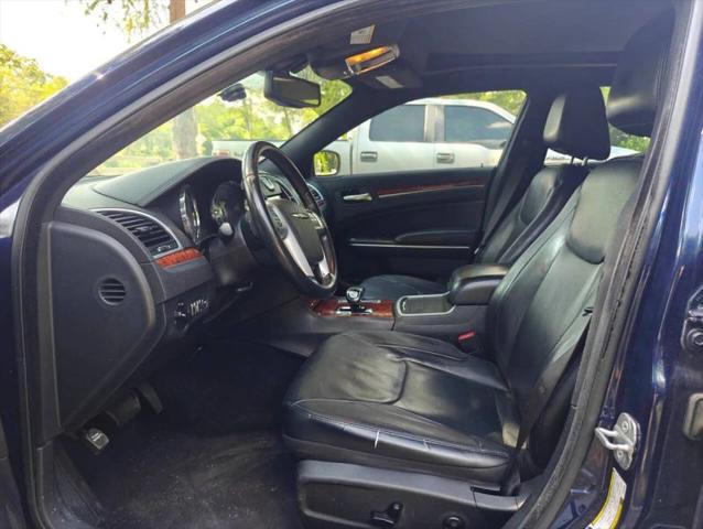 2014 Chrysler 300 300