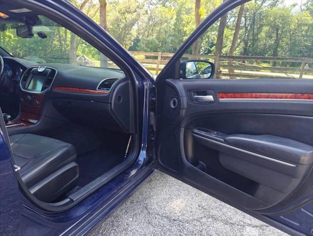 2014 Chrysler 300 300