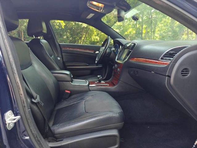 2014 Chrysler 300 300