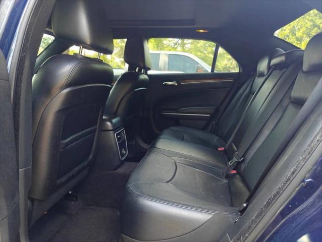 2014 Chrysler 300 300