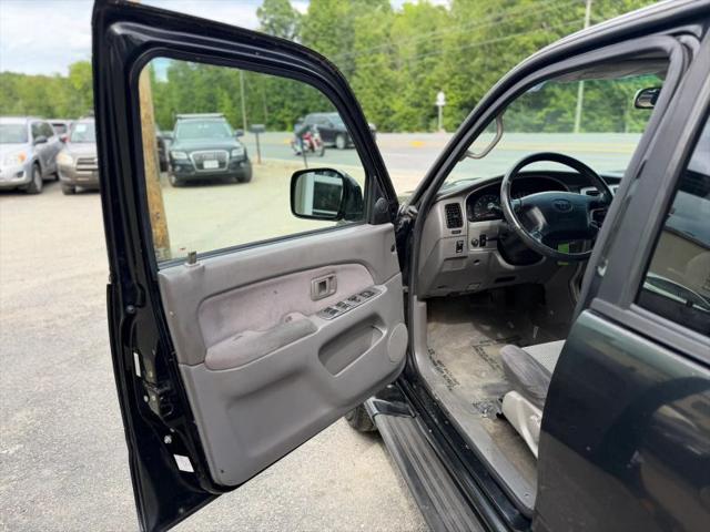 2002 Toyota 4Runner SR5 V6