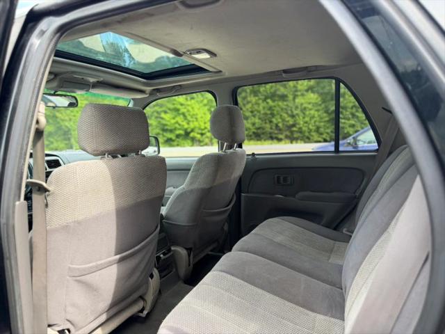 2002 Toyota 4Runner SR5 V6