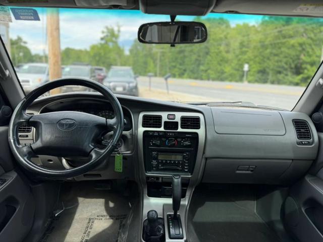 2002 Toyota 4Runner SR5 V6