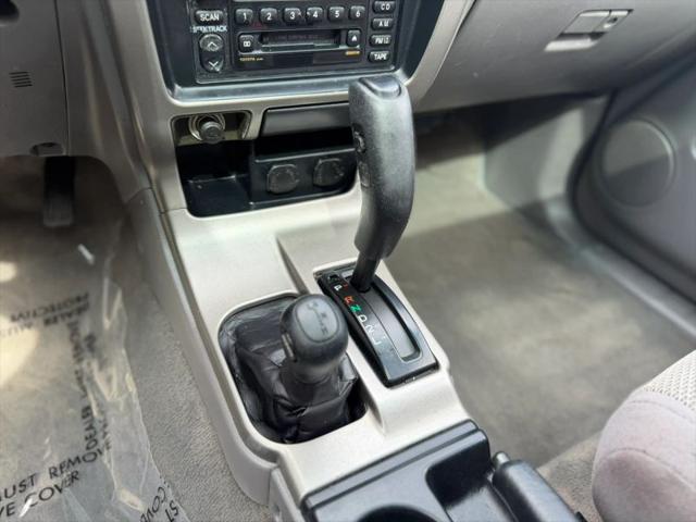 2002 Toyota 4Runner SR5 V6