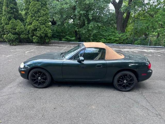 1999 Mazda MX-5 Base