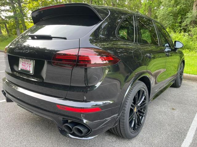 2017 Porsche Cayenne GTS