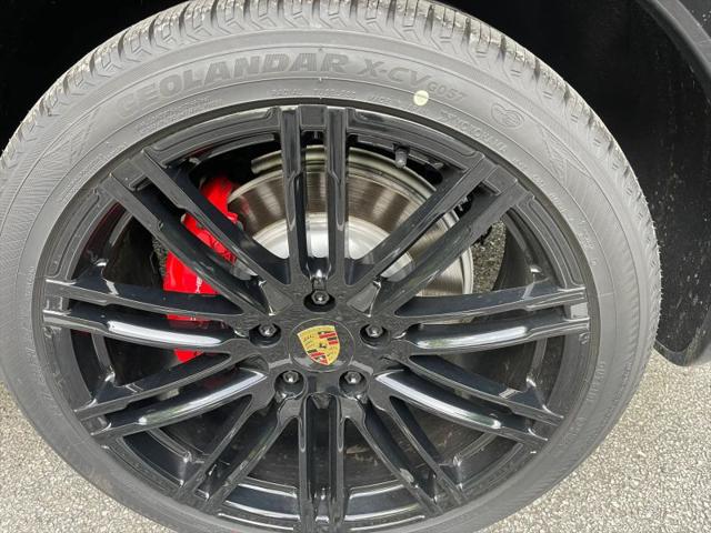 2017 Porsche Cayenne GTS
