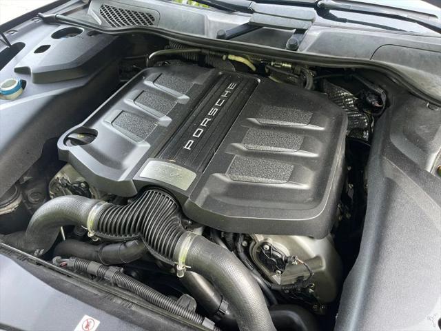 2017 Porsche Cayenne GTS