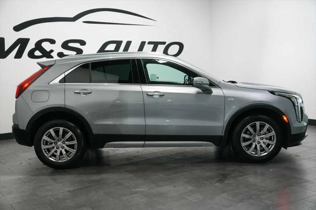 2023 Cadillac XT4 FWD Premium Luxury