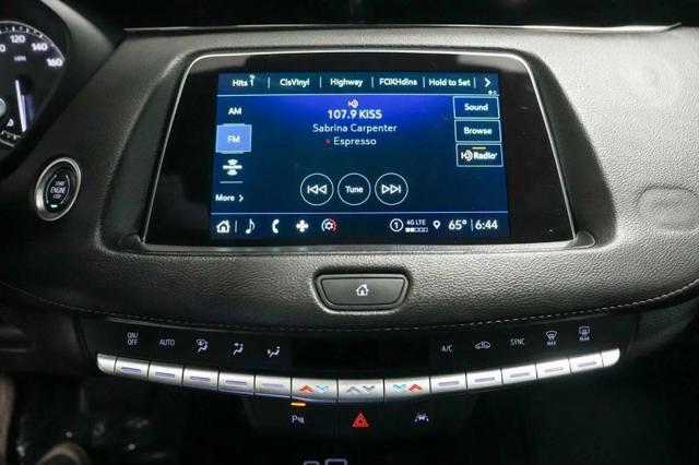 2023 Cadillac XT4 FWD Premium Luxury