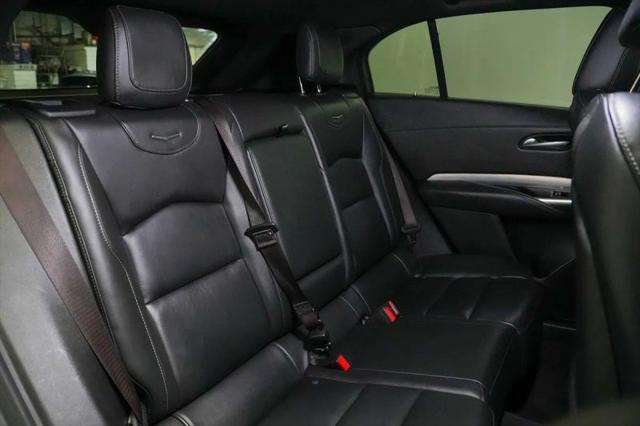2023 Cadillac XT4 FWD Premium Luxury