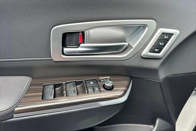 2023 Toyota Sienna 25th Anniversary Edition