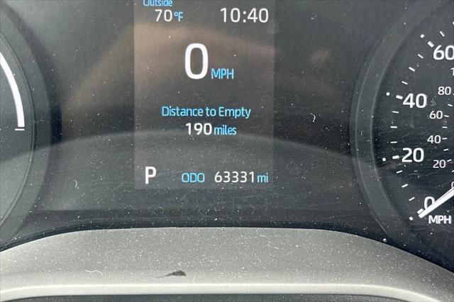 2022 Toyota Sienna LE