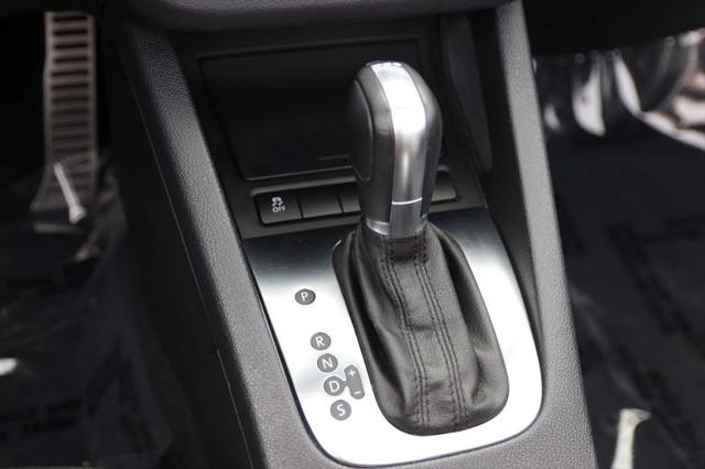 2014 Volkswagen Eos Sport