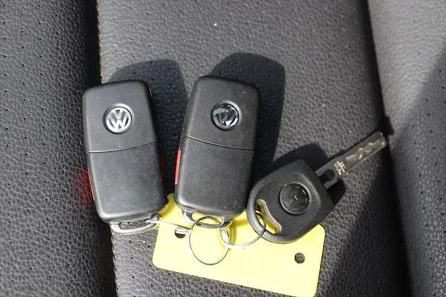 2014 Volkswagen Eos Sport