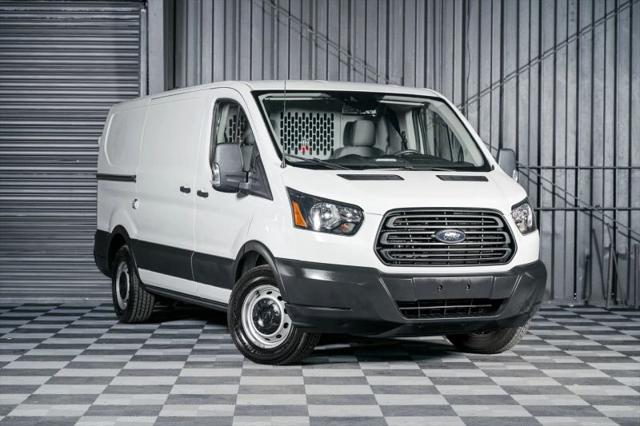 2019 Ford Transit w/60/40 Side Door w/RWB