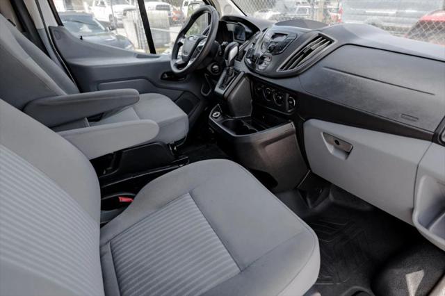 2019 Ford Transit w/60/40 Side Door w/RWB