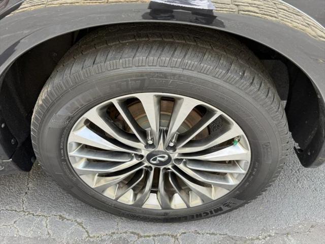 2018 INFINITI QX80 Base