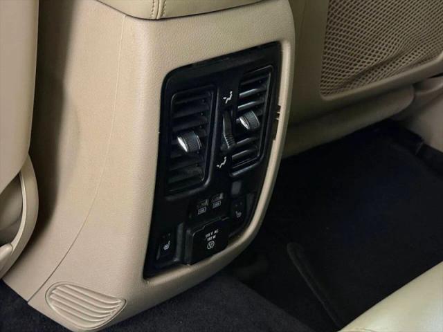 2017 Jeep Grand Cherokee Limited 4x2