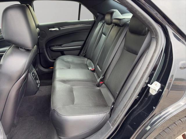 2012 Chrysler 300 AWD