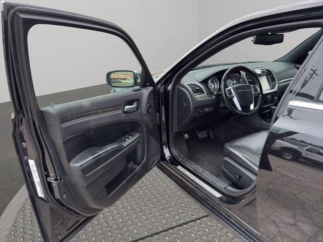 2012 Chrysler 300 AWD