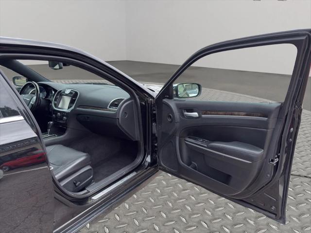 2012 Chrysler 300 AWD