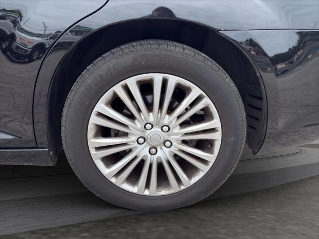 2012 Chrysler 300 AWD